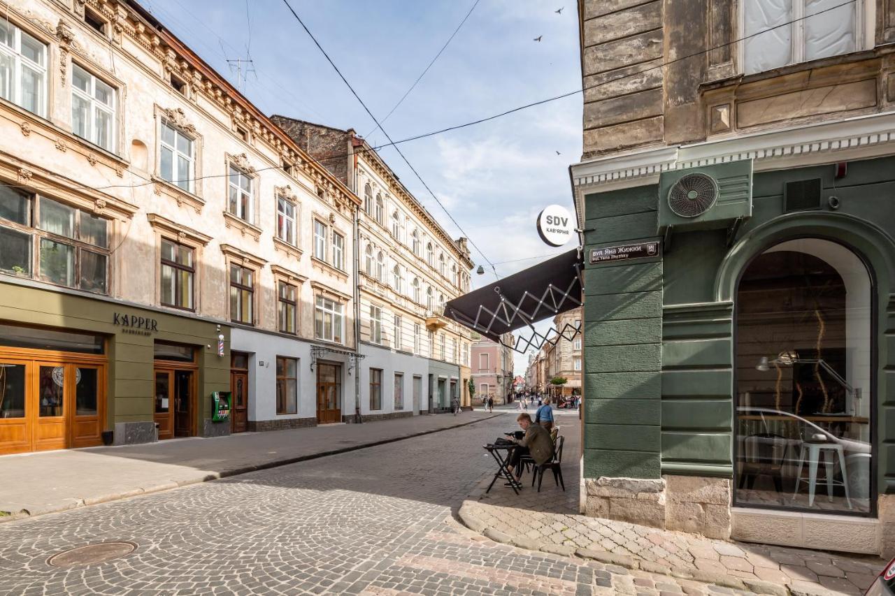 Apartment On Yana Zhizhky Lviv Exterior photo