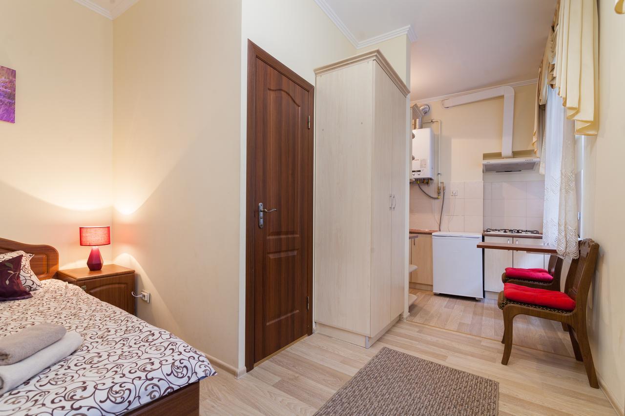 Apartment On Yana Zhizhky Lviv Exterior photo